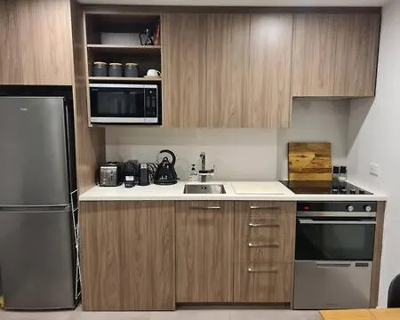 Modern 1 Bedroom Apartment Across From Hagley Park Christchurch Exterior foto